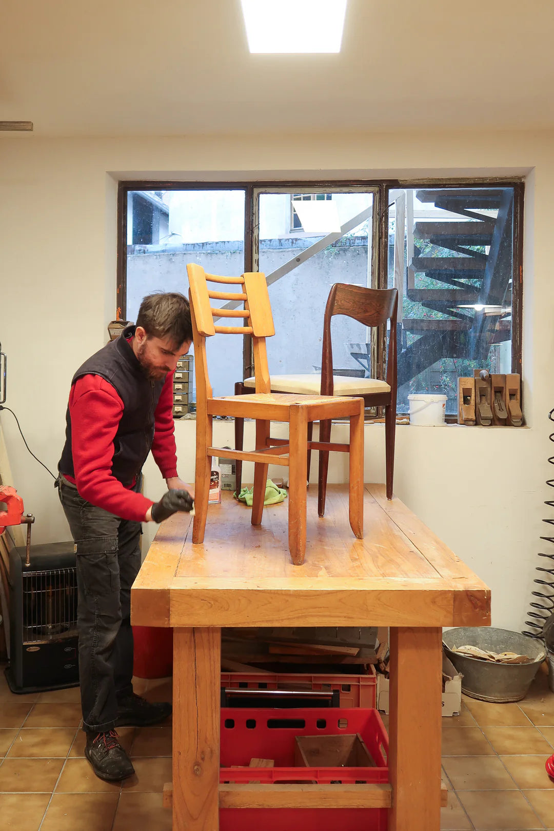 Comment Nettoyer et Entretenir vos Meubles en Bois Vintage