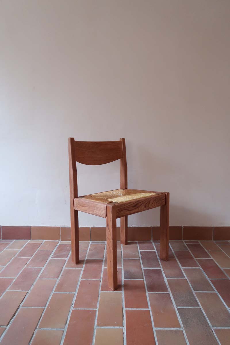 4 chaises charlotte perriand vintage brutaliste orme maison regain paillé ferme