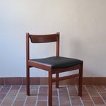 4 chaises teck h w klein Bramin Mobler made in denmark skai noir annees 70