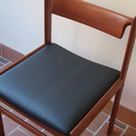 4 chaises teck h w klein Bramin Mobler made in denmark skai noir annees 70