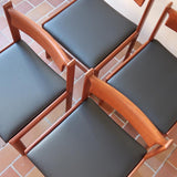 4 chaises teck h w klein Bramin Mobler made in denmark skai noir annees 70