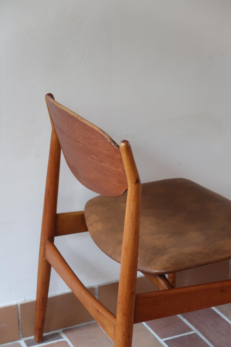 chaise scandinave erik buch arne vodder vintage teck bureau