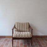 fauteuil chauffeuse scandinave walter wilhelm knoll antimott danois bois pied compas fuselé noyer design