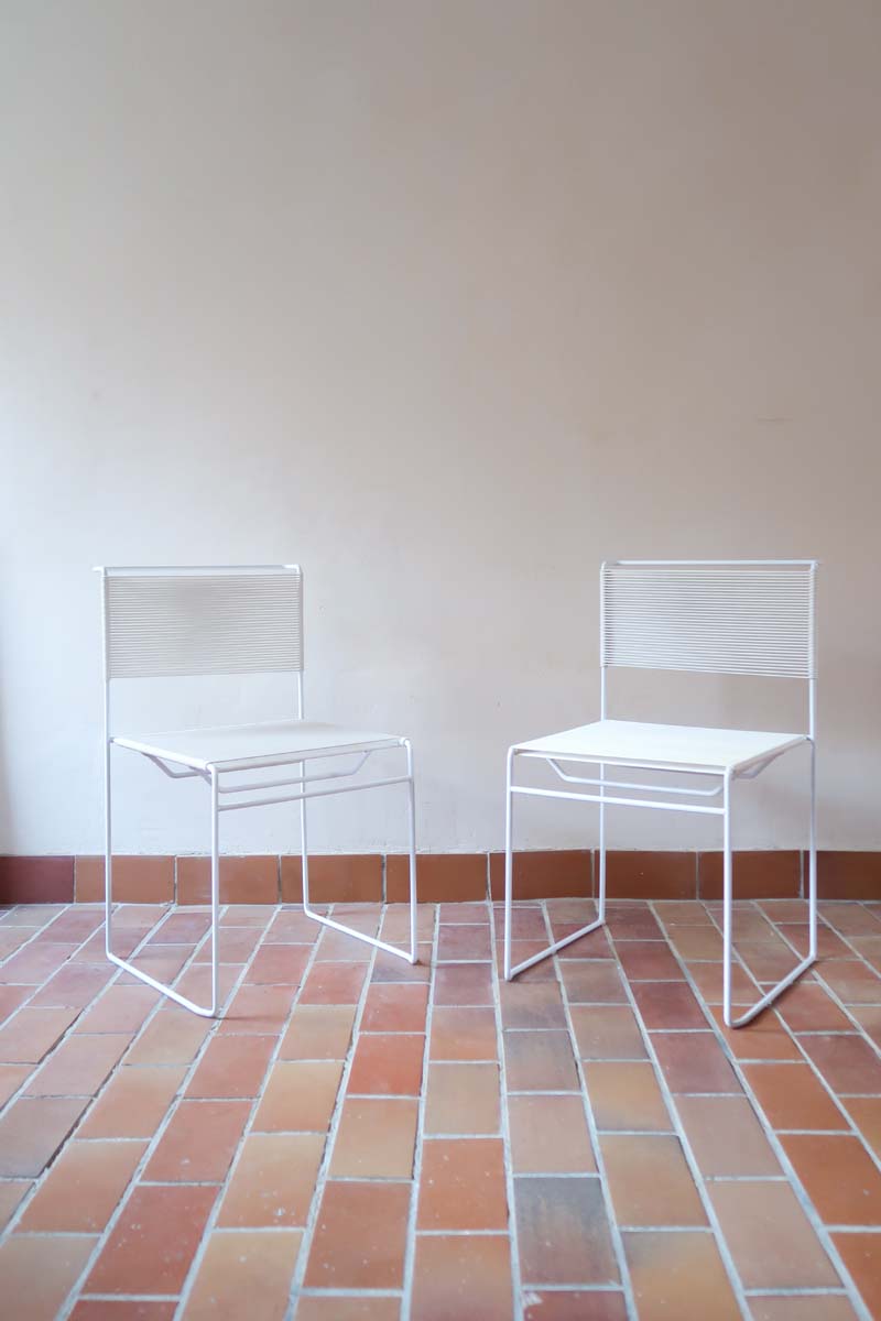 paire 2 chaises blanche spaghetti Giandomenico Belotti Alias 1980