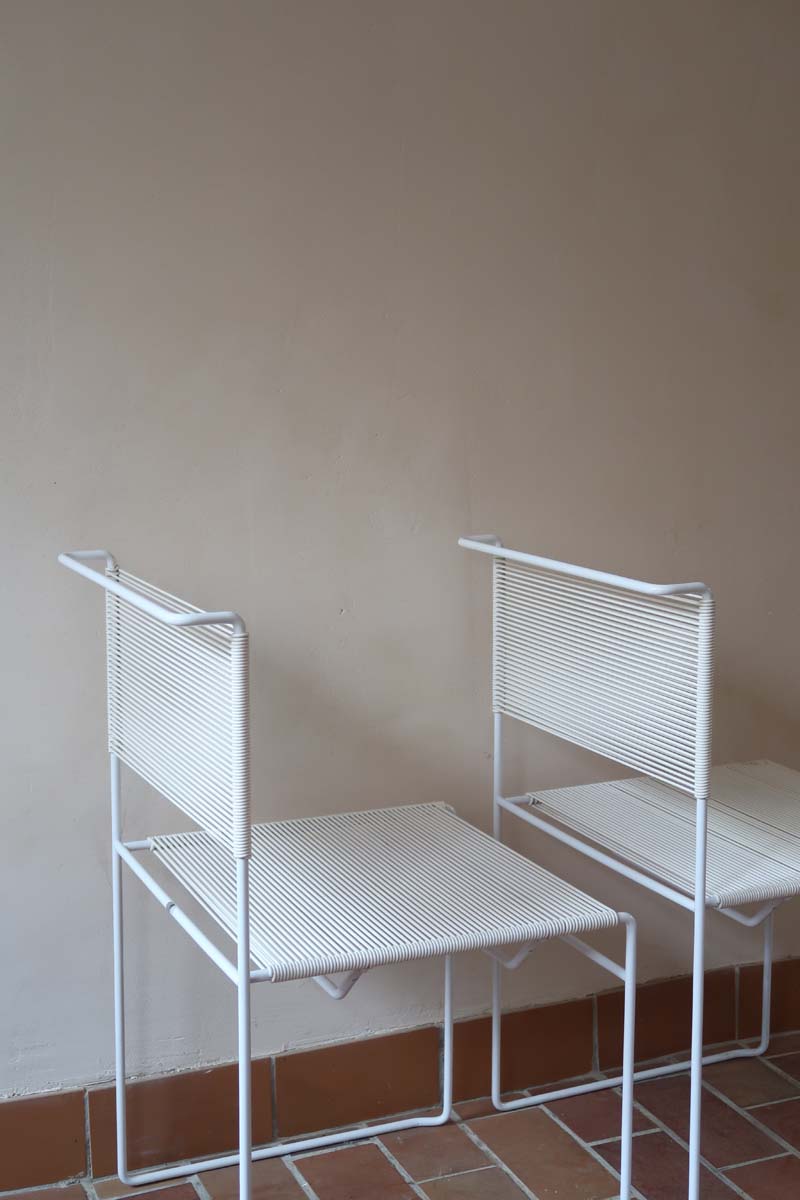 paire 2 chaises blanche spaghetti Giandomenico Belotti Alias 1980