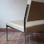 paire fauteuil chauffeuse florence knoll chrome skaï beige années 60 design moderniste scandinave