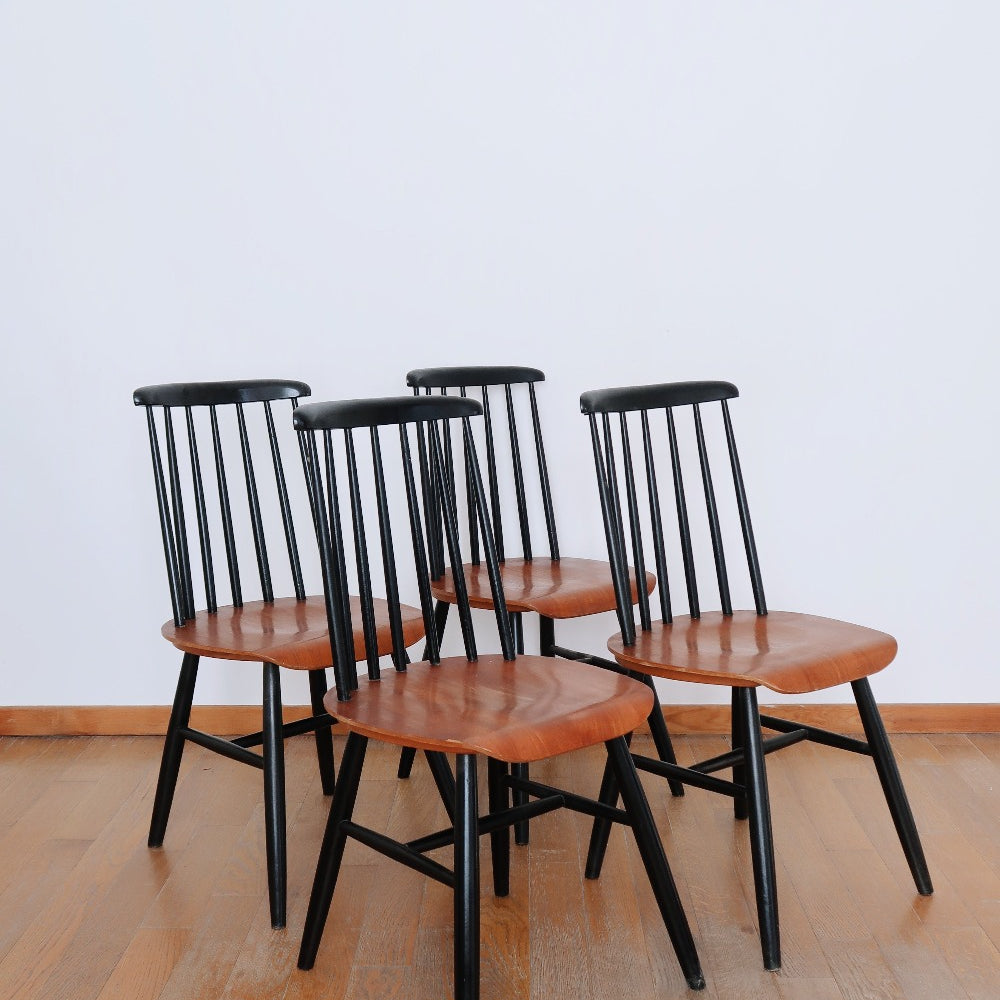 4 chaises Fanett Ilmari Tapiiovaara vintage hêtre bois scandinave ancien