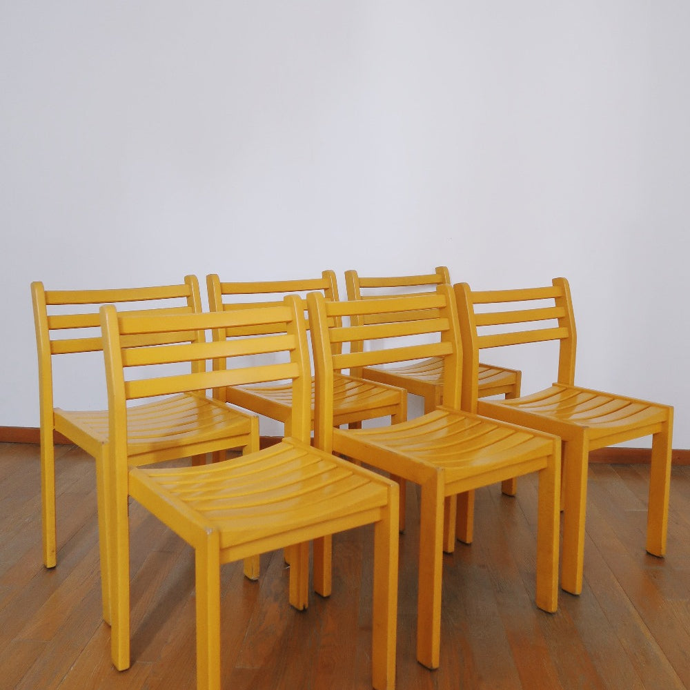 6 chaises bois clair jaune empilable terasse vintage scandinave brutaliste