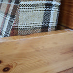 salon canapé fauteuil chauffeuse pin laine carreau twed clic clac banquette convertible vintage Charlotte Perriand