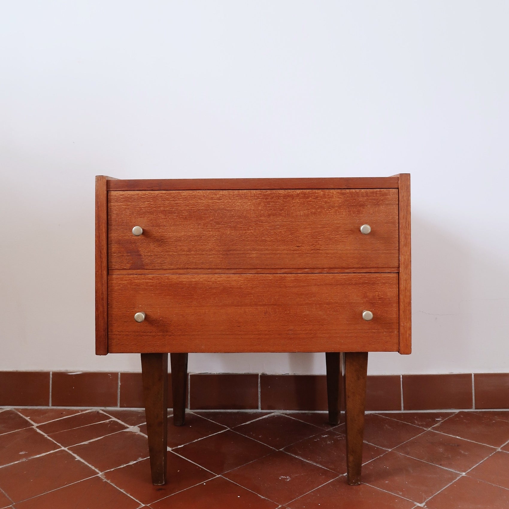 table chevet scandinave vintage bois années 70