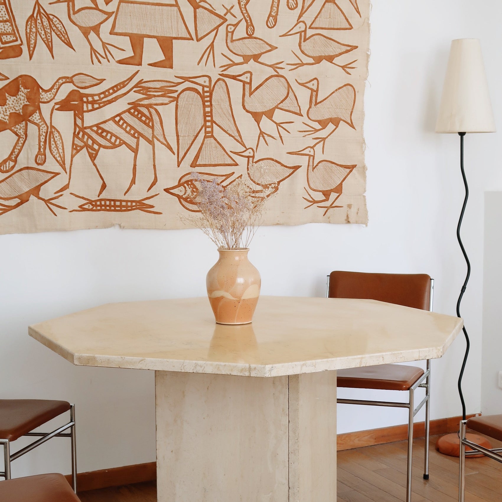 table à manger travertin marbre vintage années 70 ronde octogonale