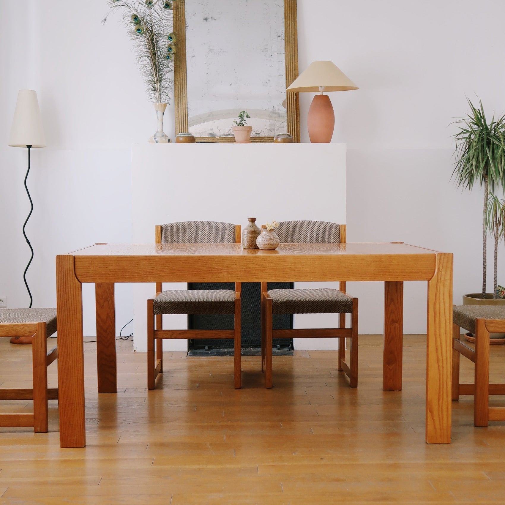 table orme massif extensible rallonge maison regain charlotte perriand vintage bois teck ancien