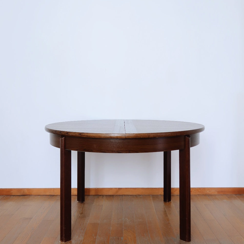 table ronde teck orme massif bois foncé extensible rallonges moderniste brutaliste scandinave vintage brutaliste